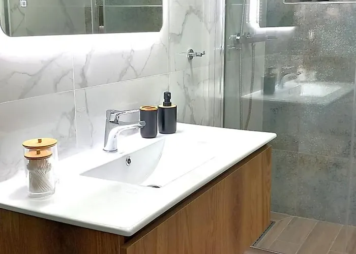 Xenia's Cozy Spot Apartment *